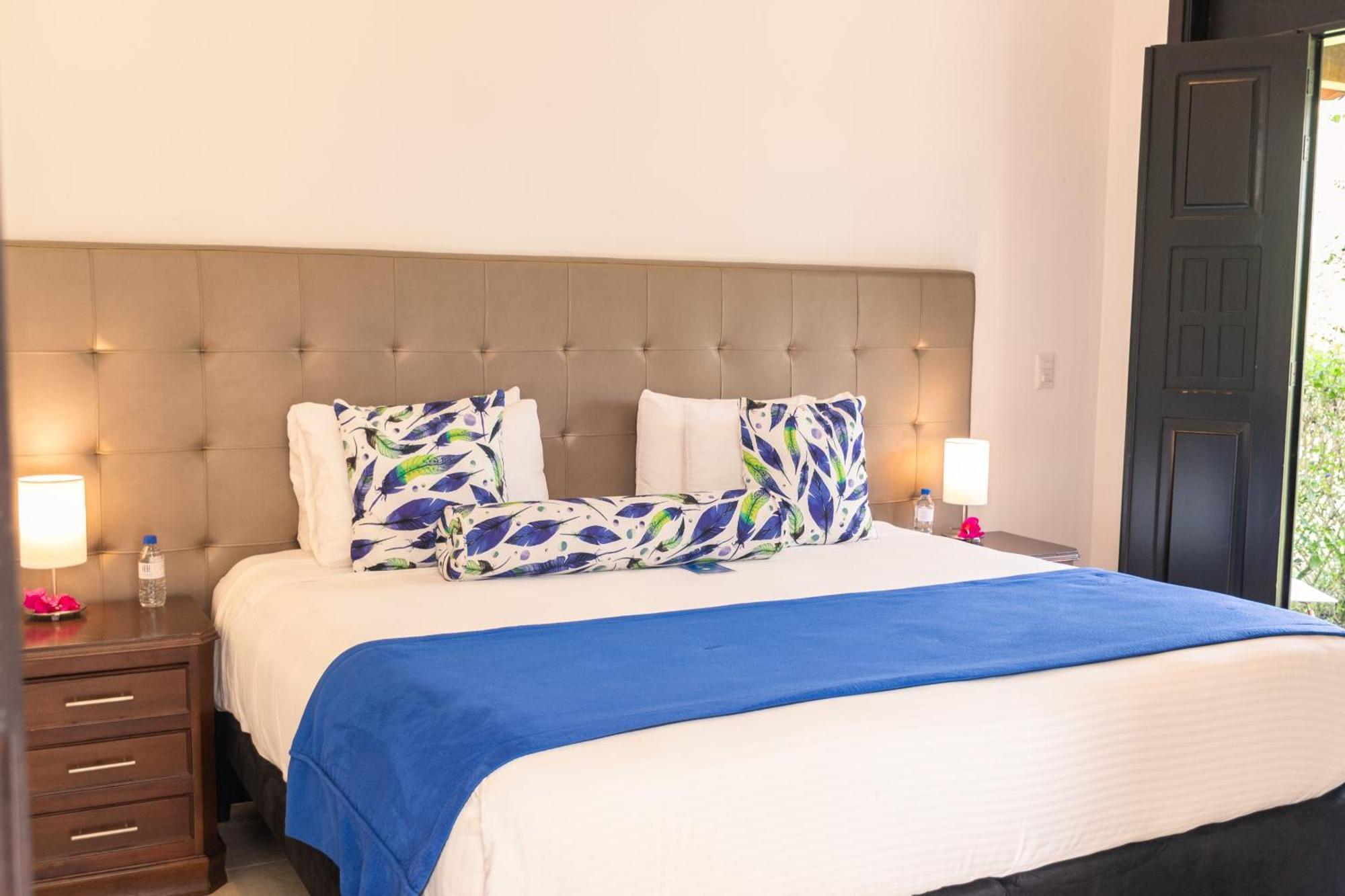 La Herencia Hotel 3*